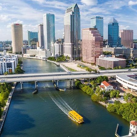 Contemporary 1-Bedroom Private Bungalow Walk To Armature & Riverwalk Tampa Eksteriør billede
